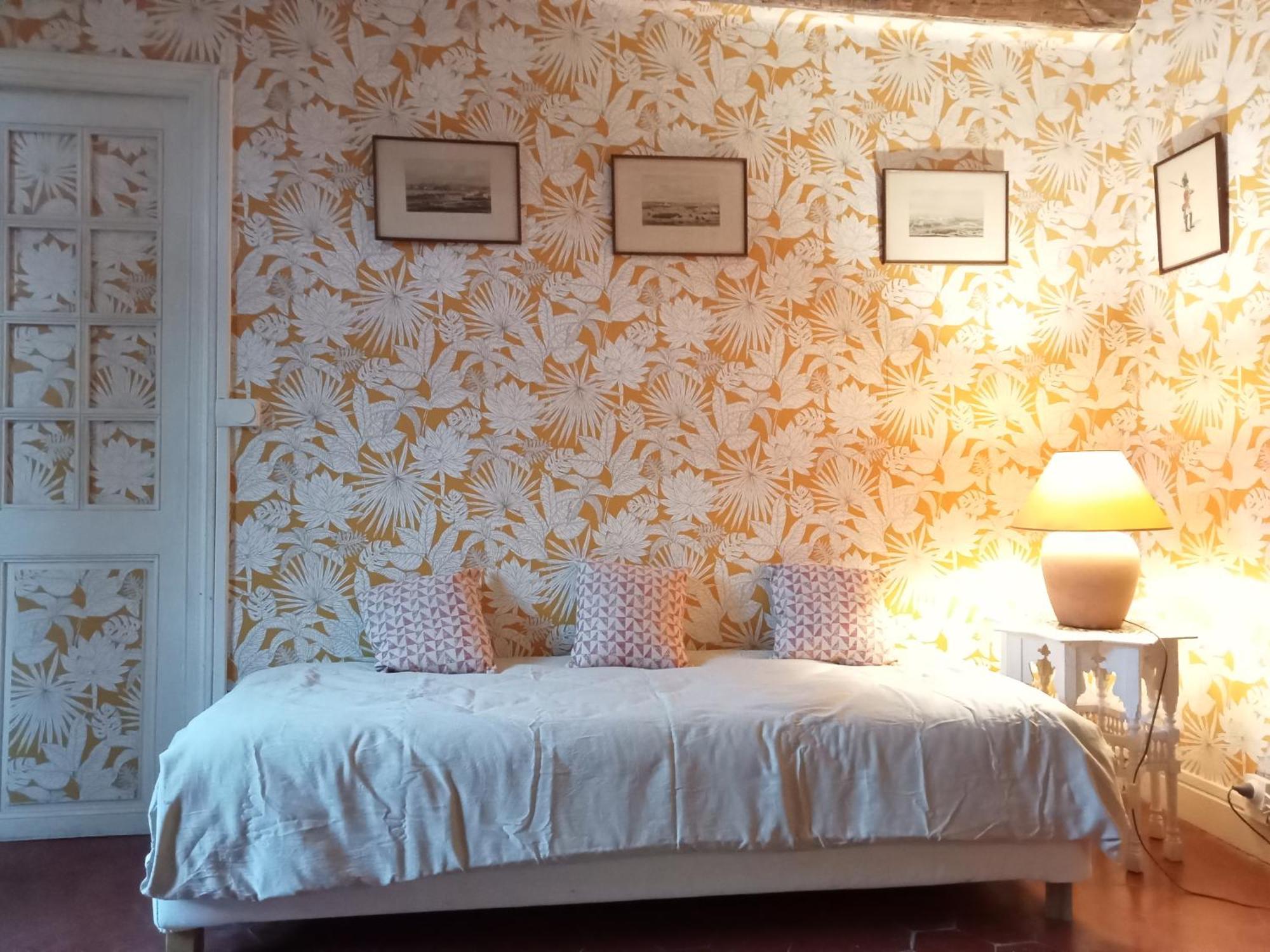 Mas Palegry Côté Jardin Bed and breakfast